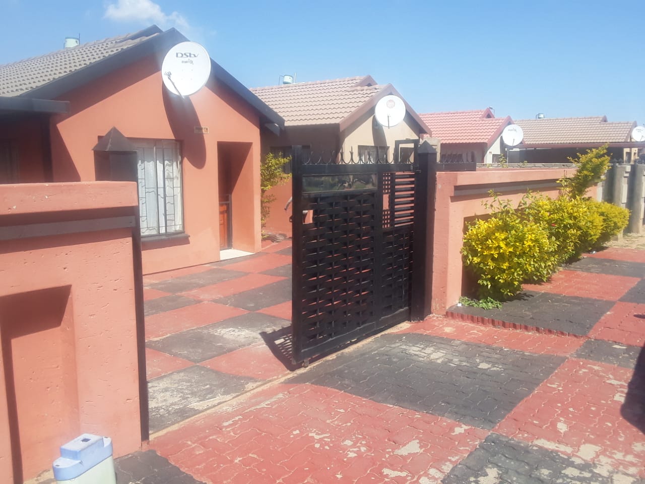 Three bedroom house Soshanguve Block VV